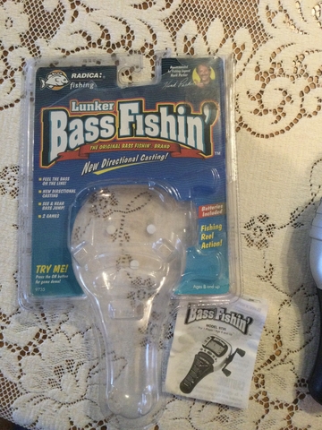 Lunker Bass Fishin electronic handheld game-REDUCED!! - Nex-Tech