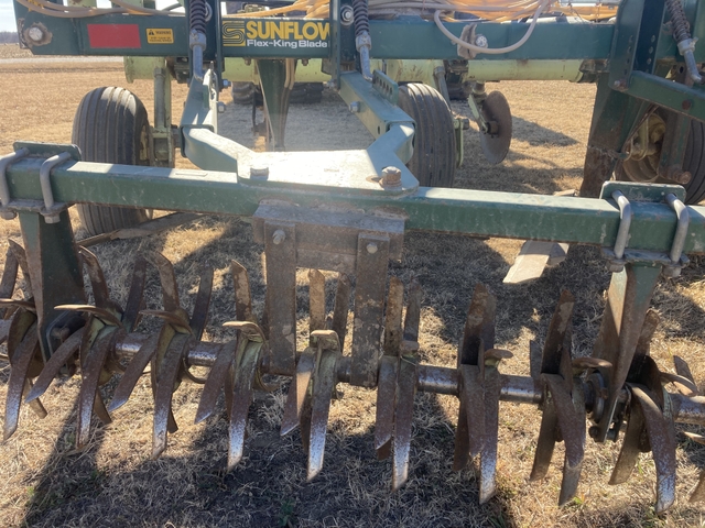 3570 Sunflower blade plow - Nex-Tech Classifieds