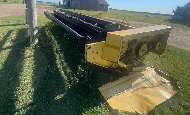 New Holland 2300 Header - Nex-Tech Classifieds