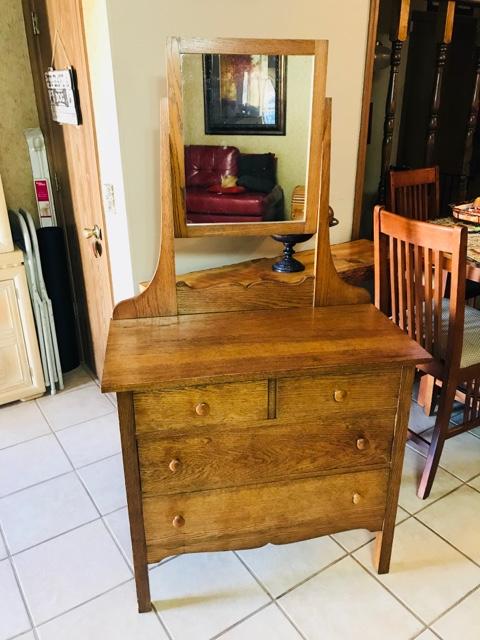 Beautiful Solid Oak Antique Dresser Holcomb 100 Nex Tech