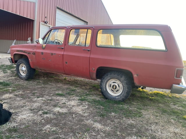 1981 Chevy Suburban 23,000 Miles - Nex-Tech Classifieds