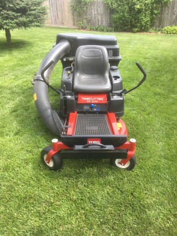 SOLD Toro Zero Turn SS3216 Mower