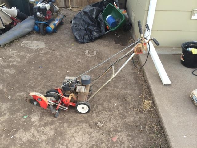 Snapper NXT Lawnmower and Black & Decker Edger/Trencher