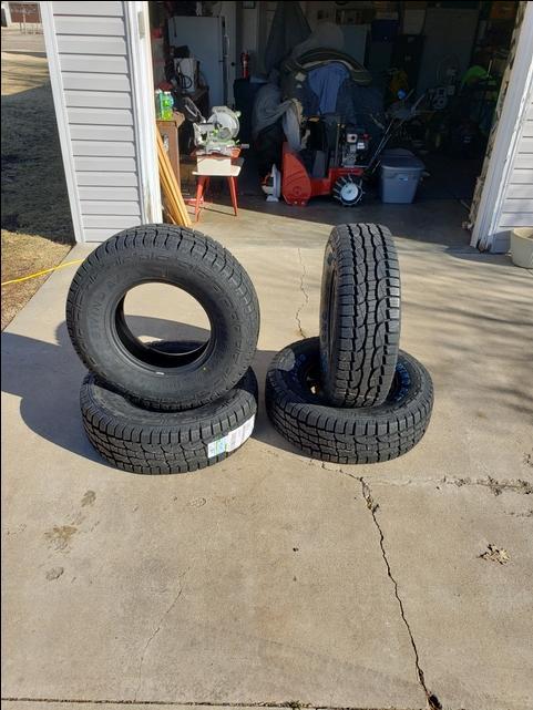 HANKOOK LT265/75R16 10 PLY TIRES USED - Nex-Tech Classifieds