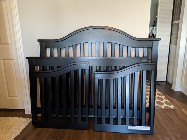 Baby appleseed hotsell millbury crib