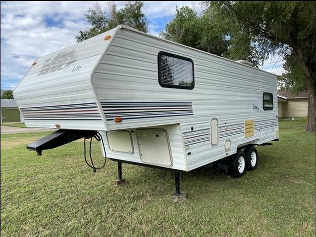 1998 Tahoe fifth wheel camper - Nex-Tech Classifieds