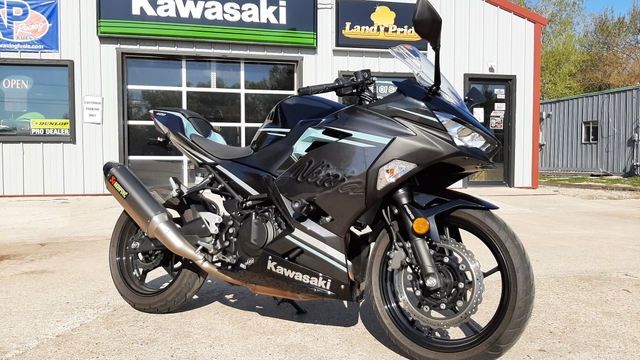 2020 kawasaki deals ninja 400 colors