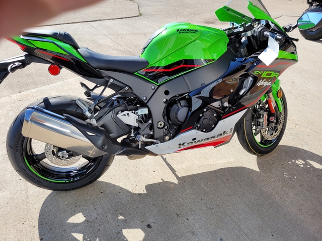 2022 Kawasaki Ninja ZX10R - Nex-Tech Classifieds