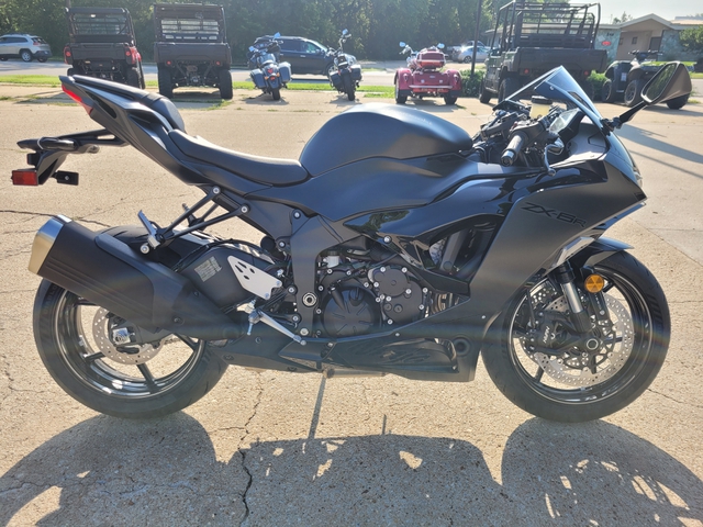 2024 Kawasaki Ninja ZX6-R Black - Nex-Tech Classifieds